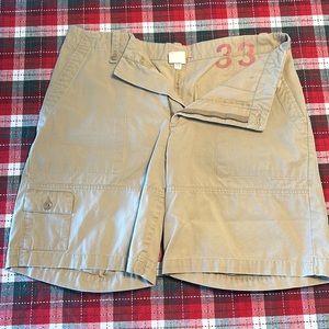 Gap Cadet size 33 khaki shorts